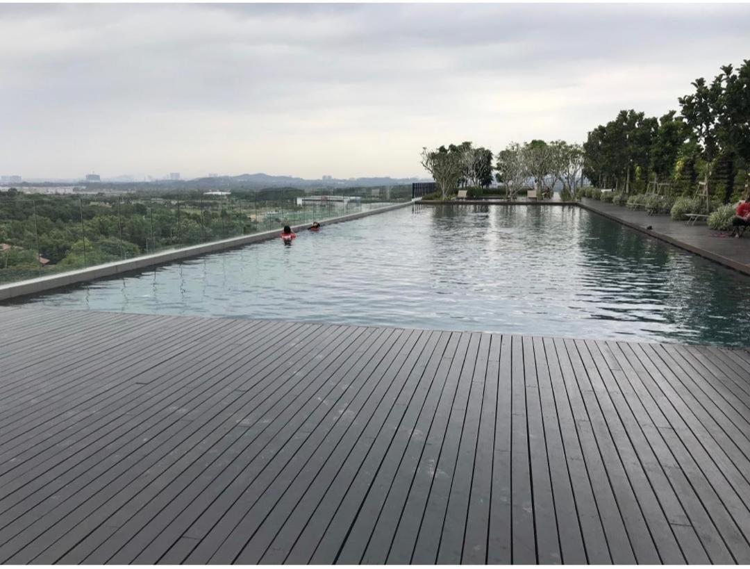 Kyra Homestay Centrus Soho Cyberjaya *Wifi And Pool* 外观 照片